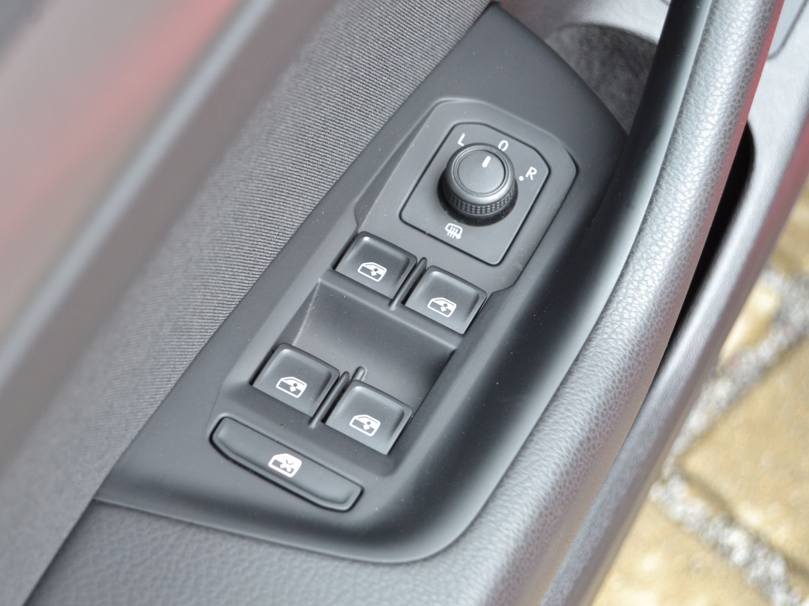 Passat Variant 2.0 TDI AHK/LED/NAVI+VZE/BUSINESS