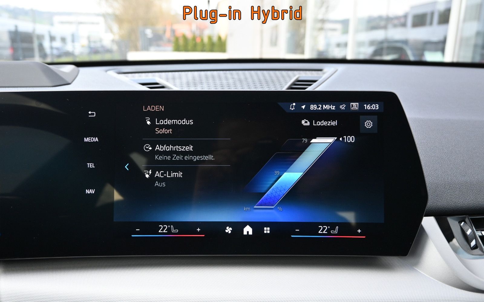 Fahrzeugabbildung BMW X1 xDrive25e Aut. °AHK°HEAD-UP°360°-KAM°MEMORY°