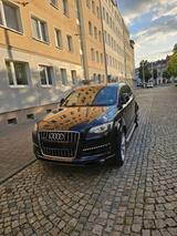 Audi Q7 2012 - Audi Q7: Kleinbus