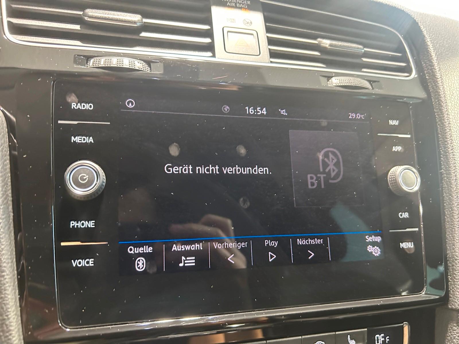 Volkswagen Golf VII Var. Highline LED/ACC/SZH/AHK/NAV, миниатюра 22