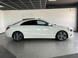 Mercedes-Benz CLA 200 Urban Pano R.Kamera Teilleder Navi PDC - Mercedes-Benz CLA 200: Coupé