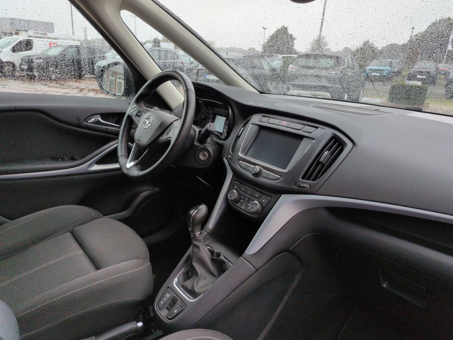 Opel Zafira C Edition AHK-abnehmbar Apple CarPlay And
