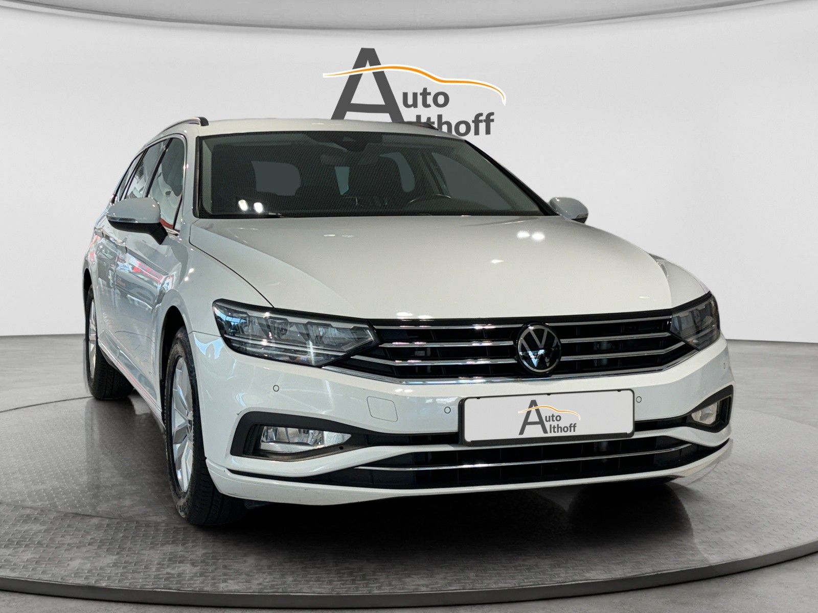 Volkswagen Passat Variant - 1
