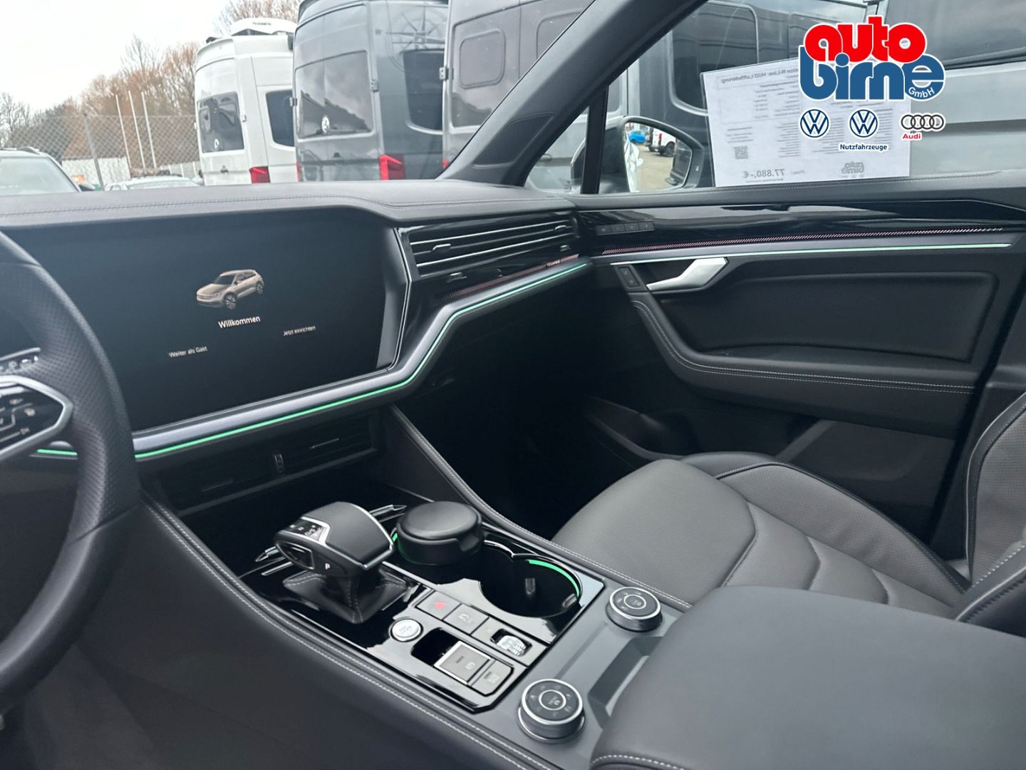 Touareg V6 3.0 TDI 4Motion R-Line HUD Luftfederu