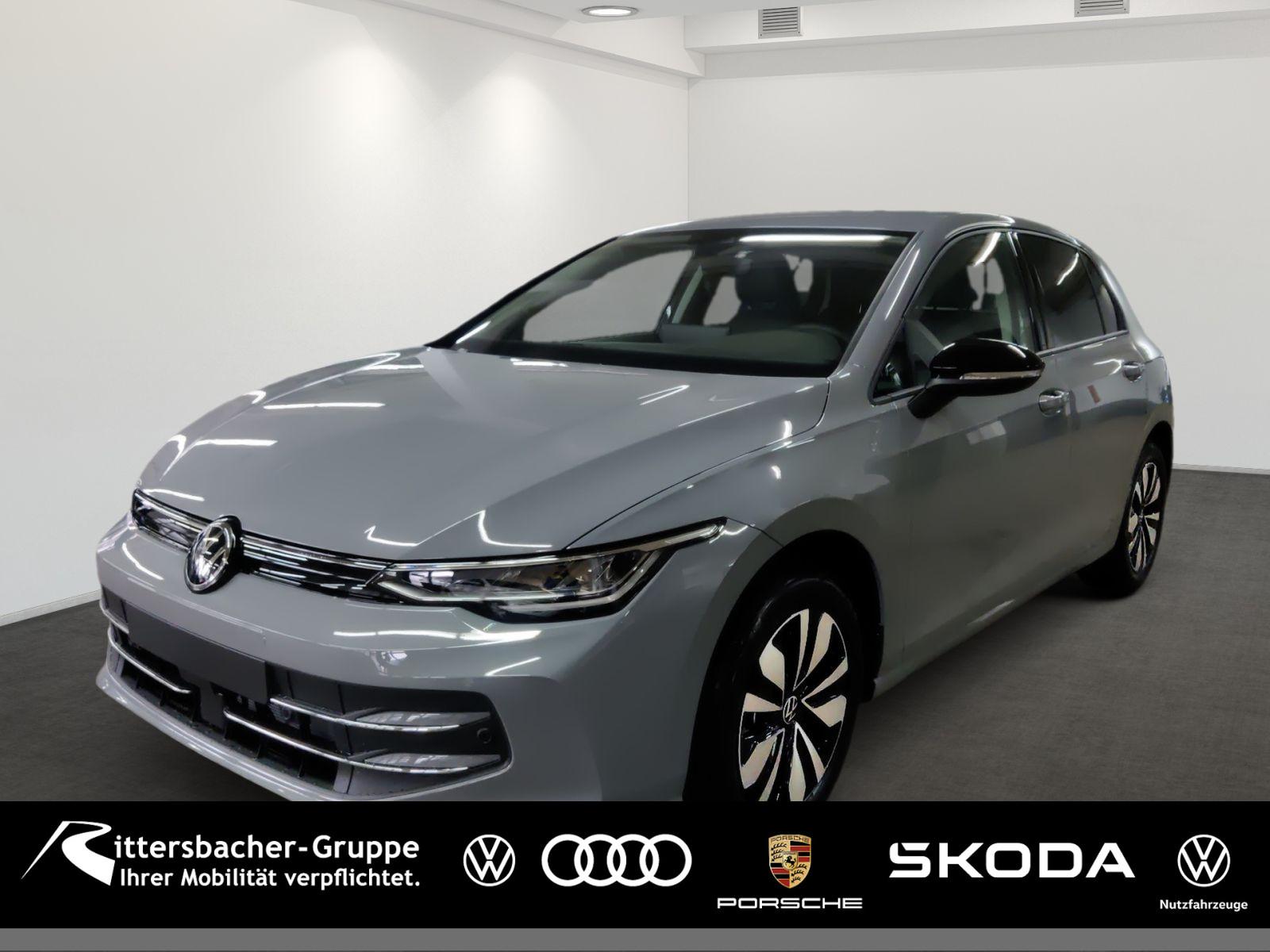 Volkswagen Golf VIII Life 1,5 eTSI Digital Cockpit LED Navi