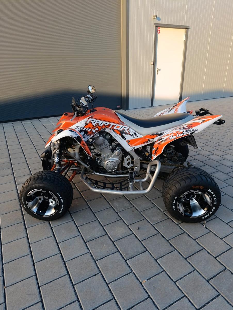 Yamaha Raptor 2007 — engine 700 cm³, 48 HP (35kW)
