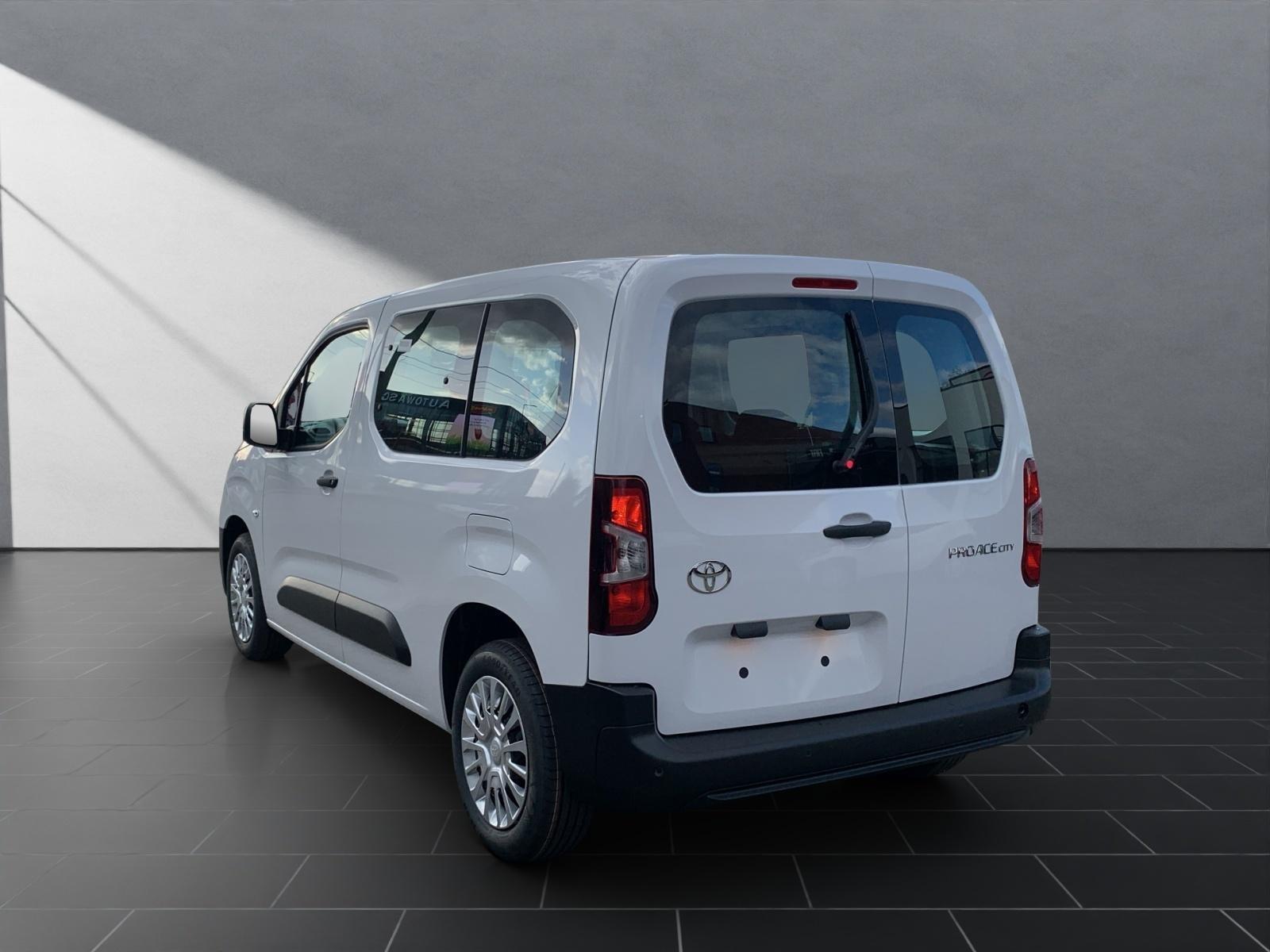 Toyota Proace City Verso 1.2 Pure L1