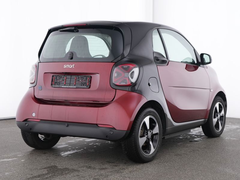 Smart fortwo EQ JBL Exklusiv Kamera 22kw Pano imagem 3