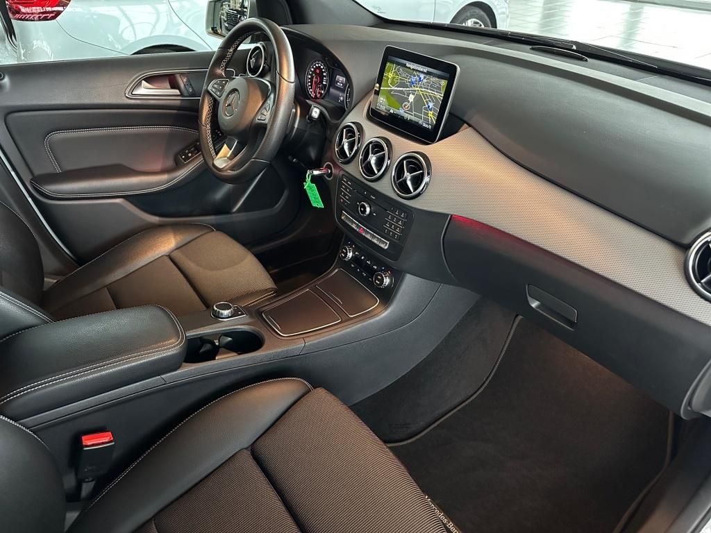Fahrzeugabbildung Mercedes-Benz B 200 S-Tourer AHK Totwi. LED SHZ Ambiente Navi