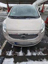 Kia Venga 1.6 Benzin - Kia Venga von privat