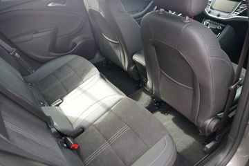 Opel Astra - 6