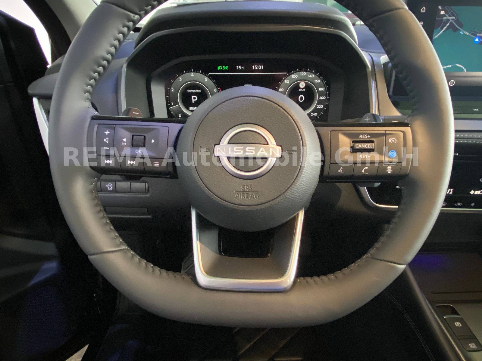 Fahrzeugabbildung Nissan Qashqai 1.3 DIG-T MHEV , Pano, LED, ACC