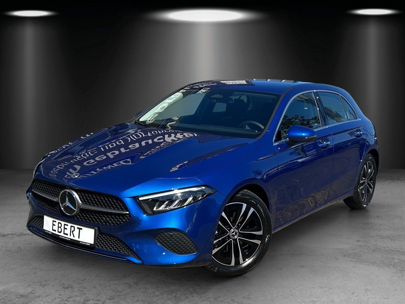 MERCEDES-BENZ A 200 MOPF "EXPORT" DISTRO Standhzg LED KeyGo
