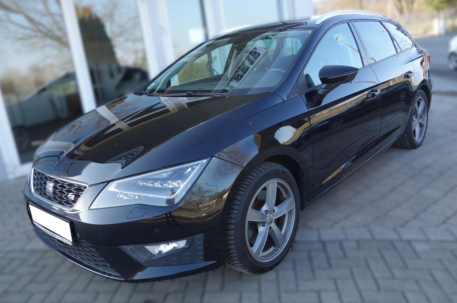 Seat Leon ST FR/CarPlay/AHK/Navi/Scheckheft/Euro6