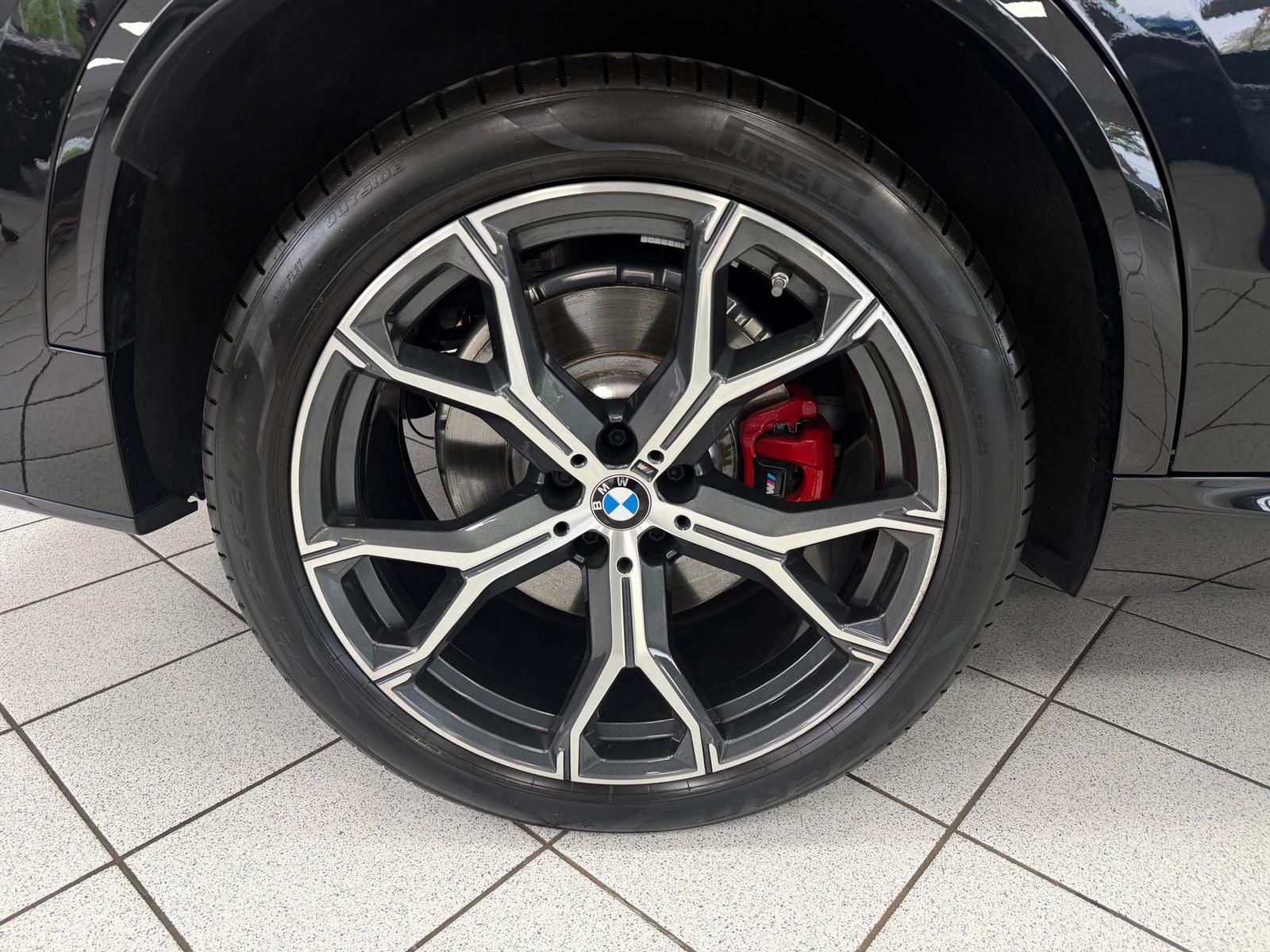 BMW X5 M60 i xD*PANO-SKY*STHZG*H-K*HUD*ACC*GLAS*360°