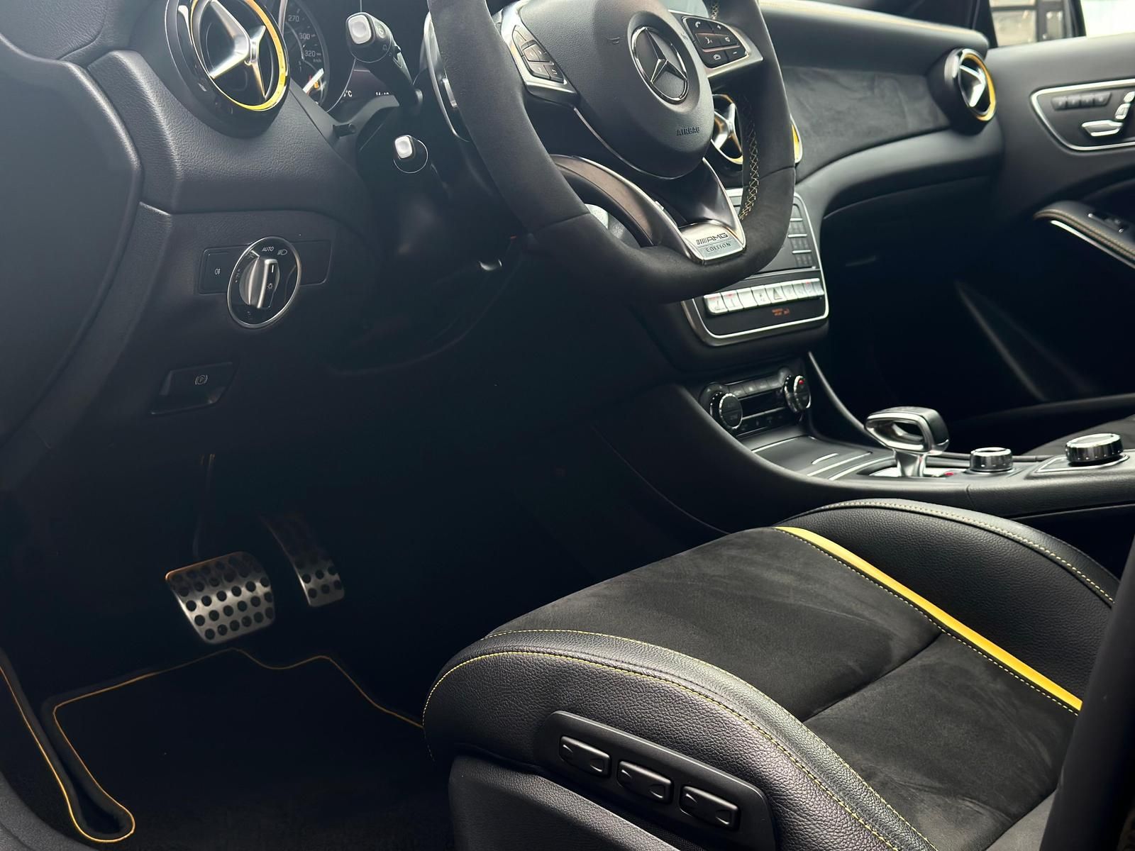 MERCEDES-BENZ A45 AMG 4M AERO YELLOW NIGHT ED H&K#PANO#CAM - Image 19