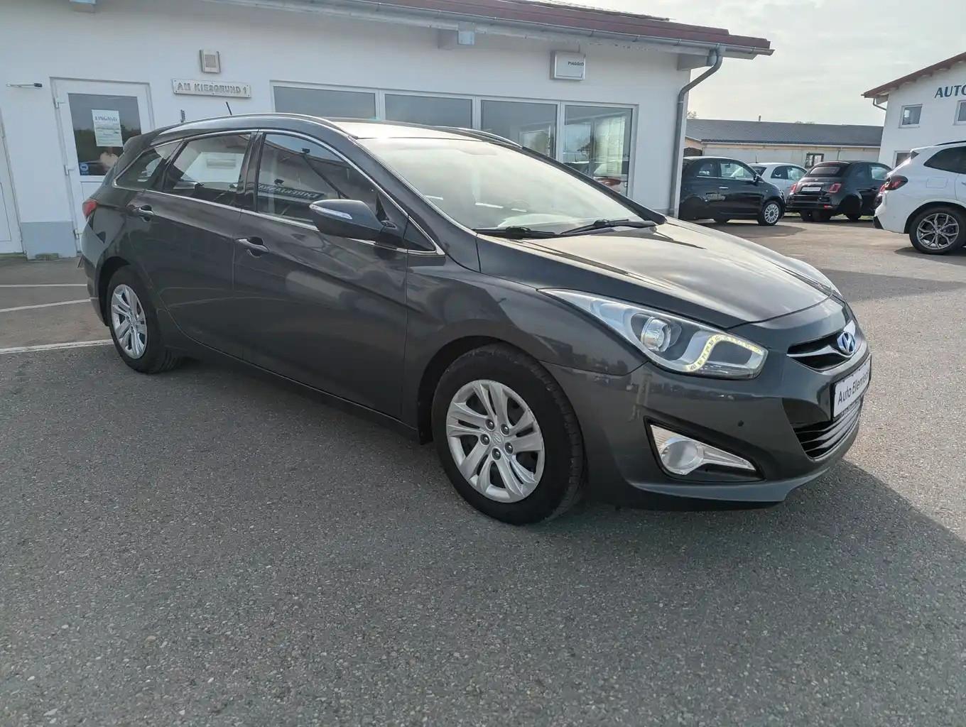 Hyundai i40 2013 — photo 7