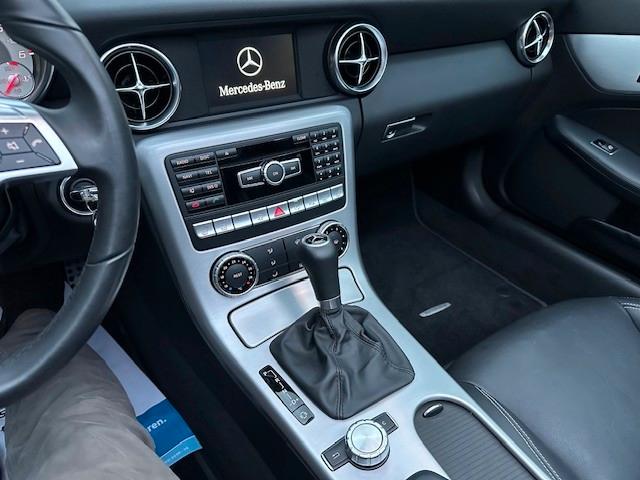 Mercedes-Benz SLK 250