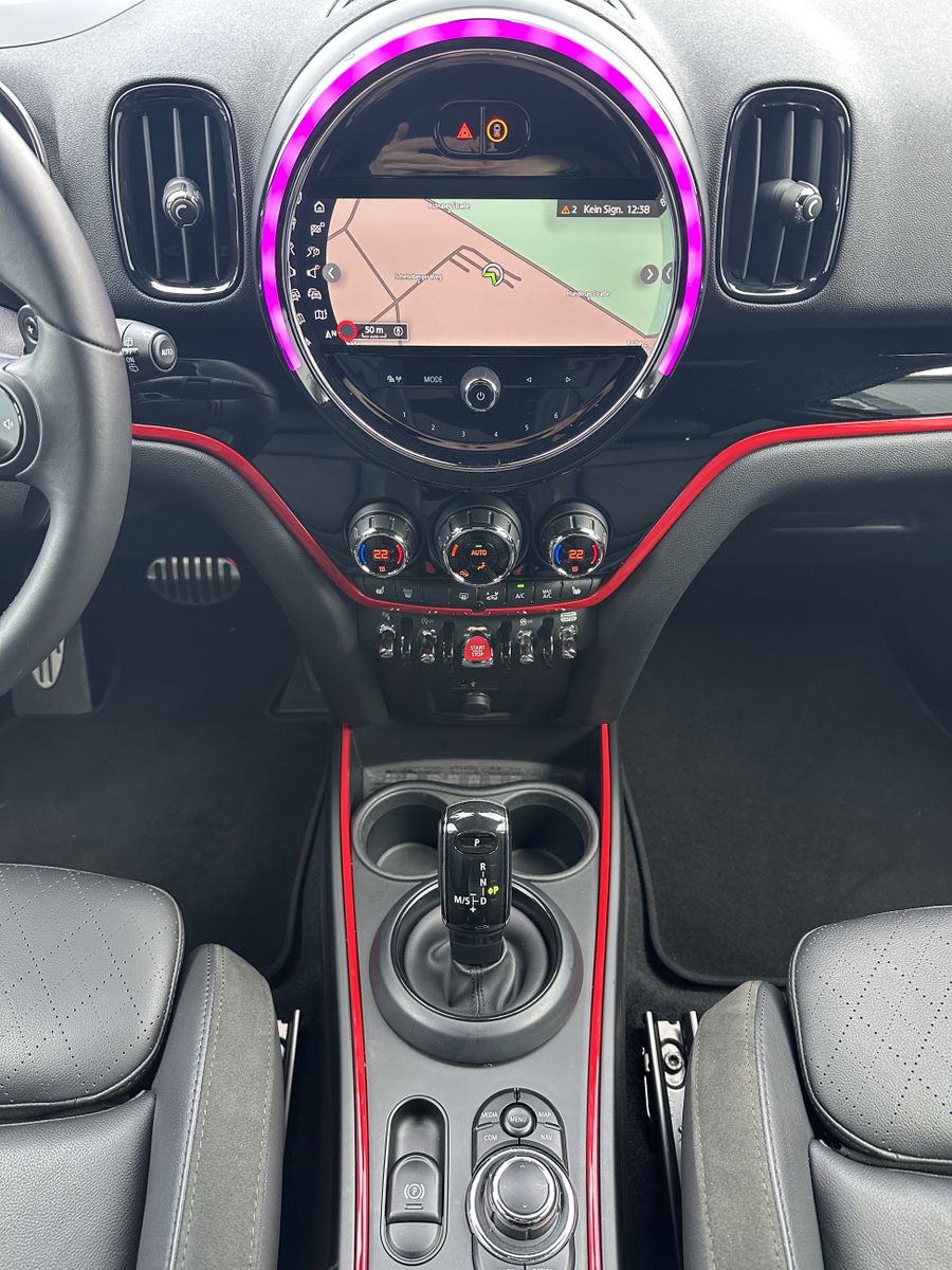 Fahrzeugabbildung MINI John Cooper Works Countryman NAV+LED+HEAD-UP+KAM