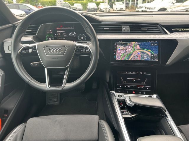 Audi Q8 e-tron - Bild 10