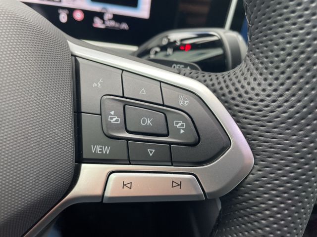 Passat R-Line 1.5 TSI eHybrid DSG HUD/AHK/360°Ka