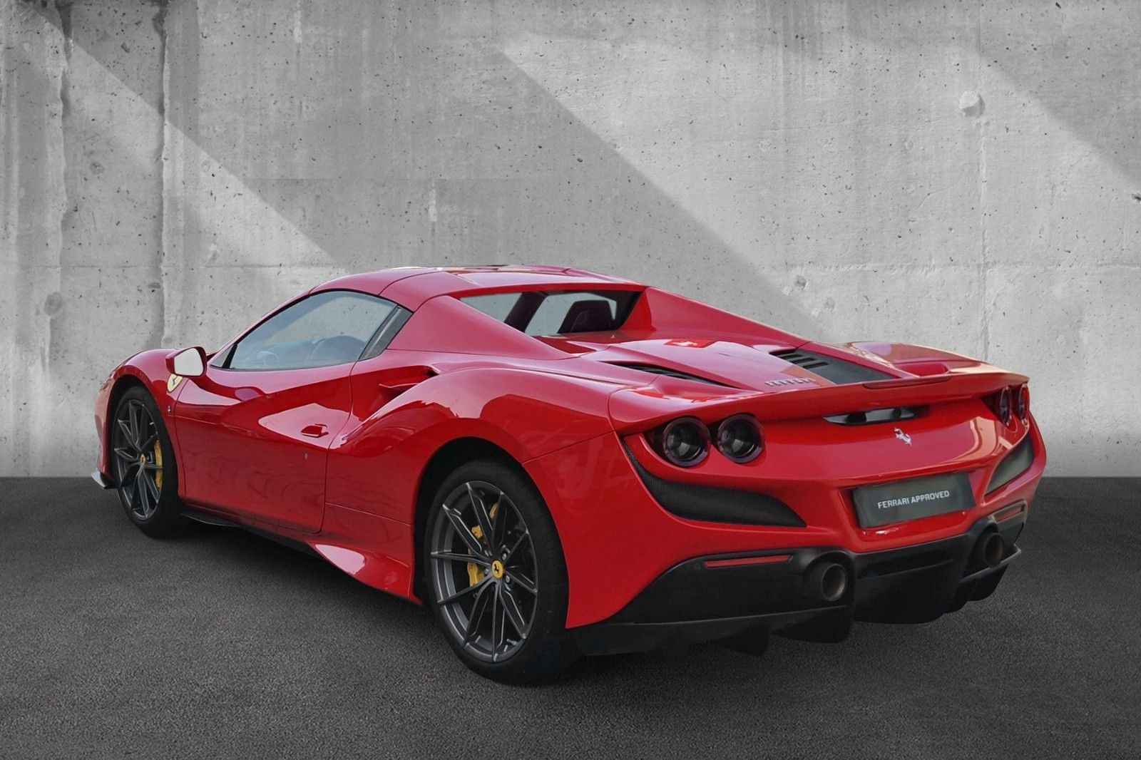 Fahrzeugabbildung Ferrari F8 Spider*1. Hd*dt.Auto*Racing-Sitze*Pista Felge