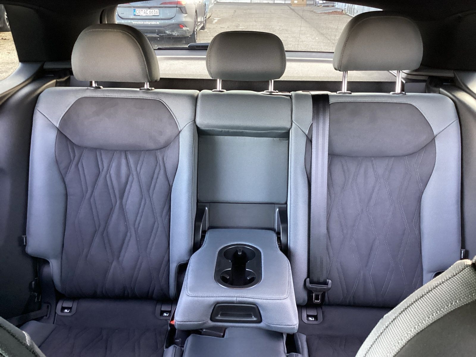 Audi Q3 SUV 200 KW TFSI e-hybrid S-Tronic S-Line foto 12