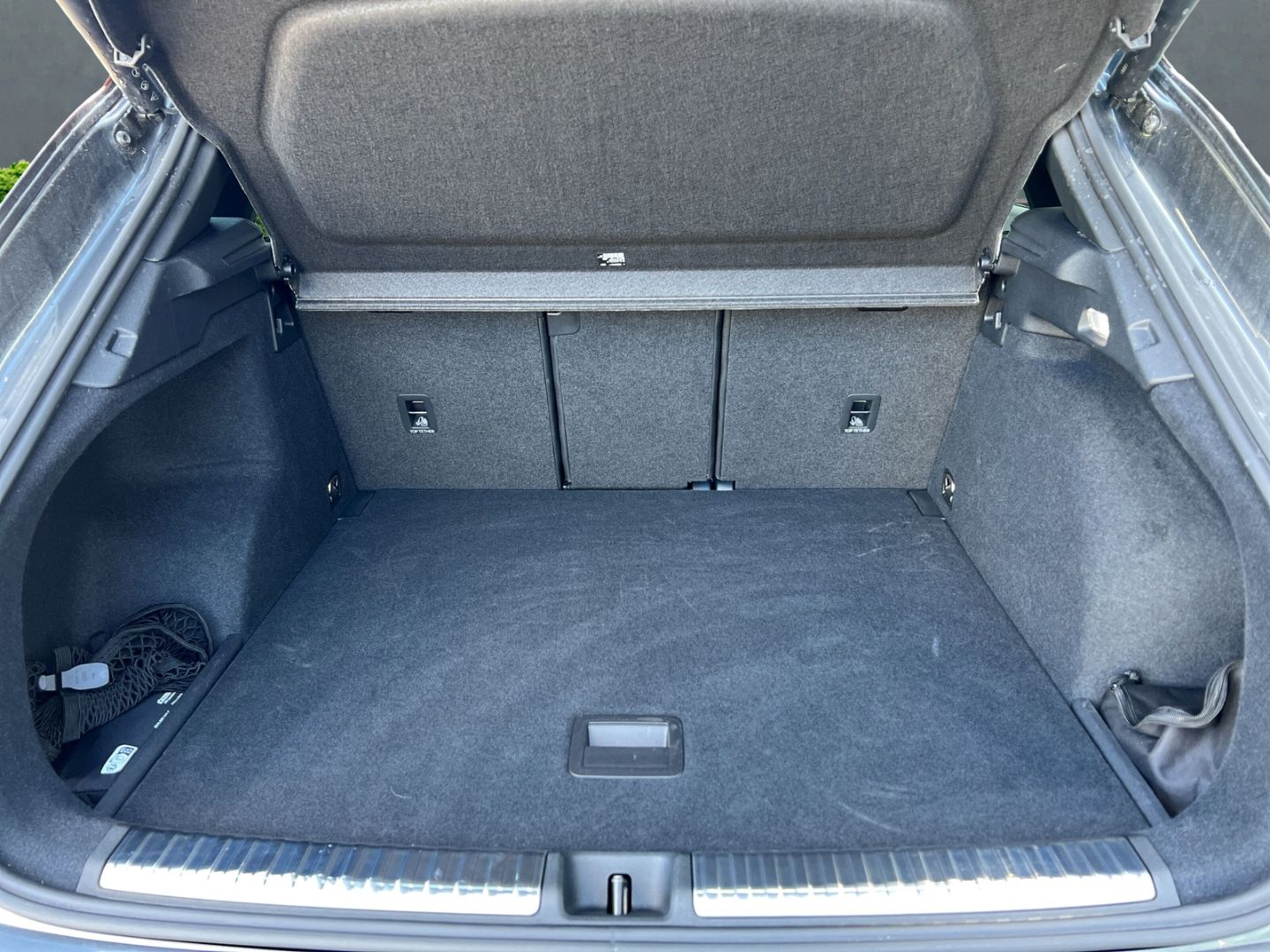 Q3 2.0 TDI Neues Modell Sportpaket Navi Digitale
