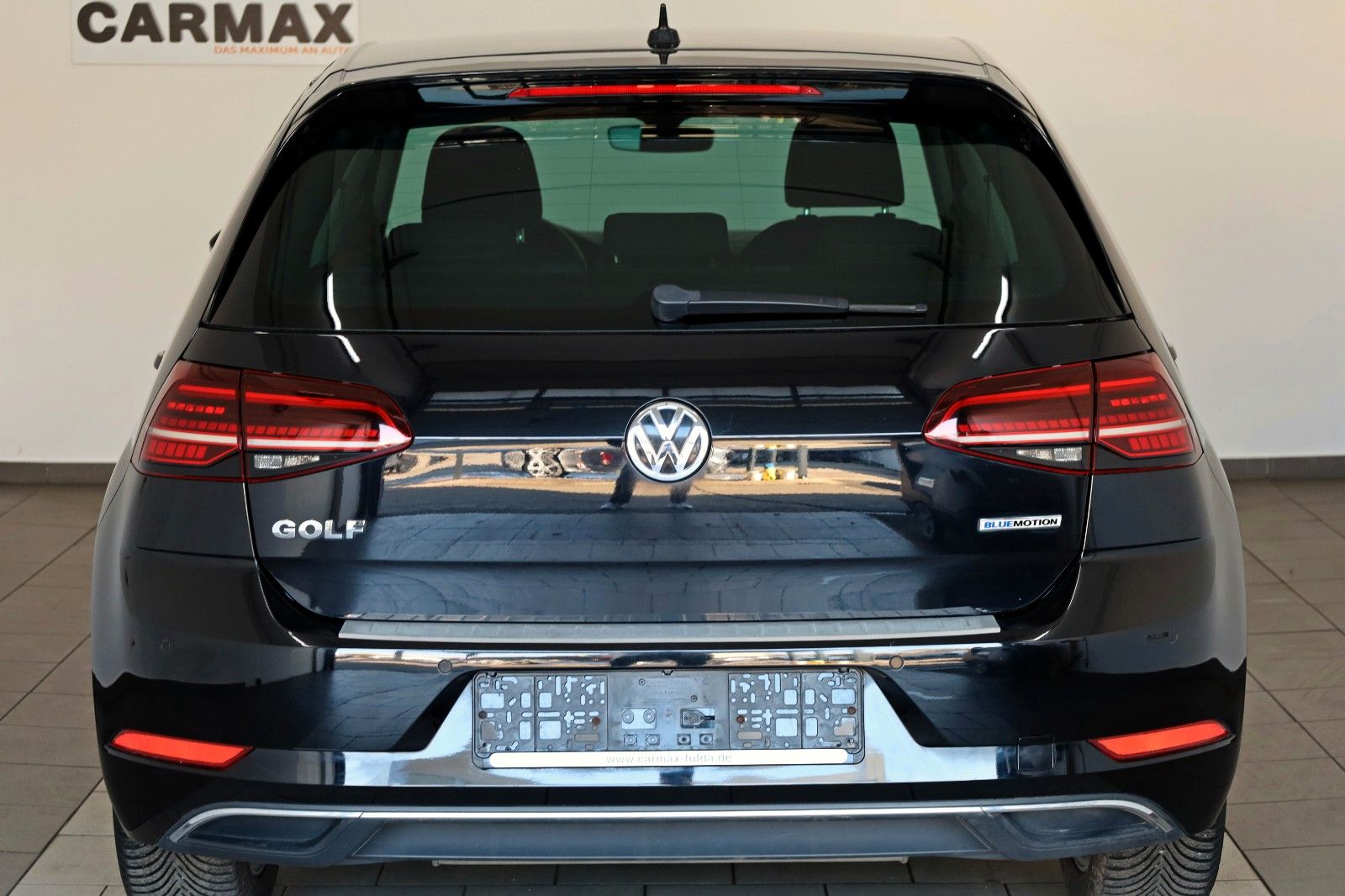 Fahrzeugabbildung Volkswagen Golf VII Lim. IQ.DRIVE Navi,LED,ACC,SH,PDC,SR+WR