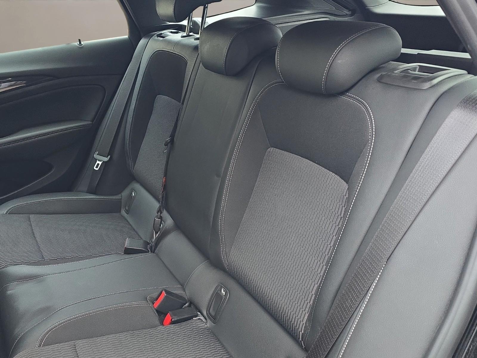 Opel Insignia B Sports Tourer Elegance LED ACC