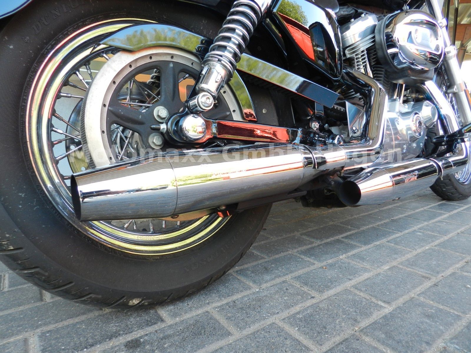 Fahrzeugabbildung Harley-Davidson Sportster 883 Low mit Kess-Tech etc.