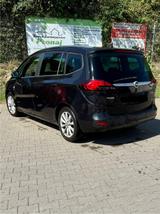 Opel Zafira Tourer 1.4 Turbo  - Opel Zafira Tourer aus 2014