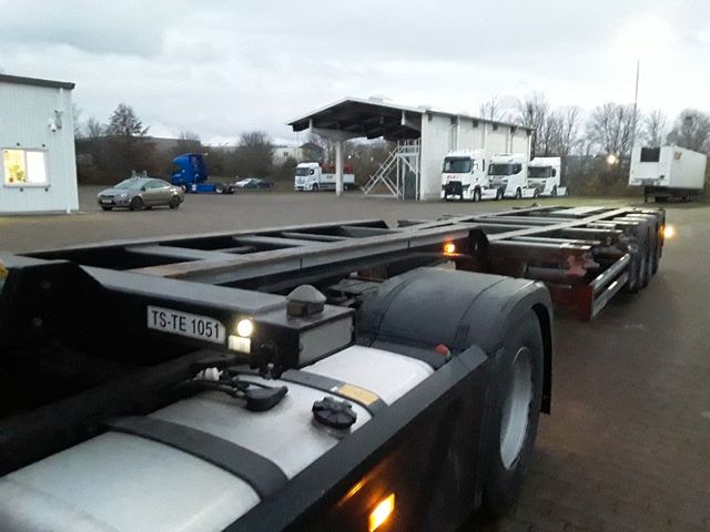 Kögel Container Chassis Port Simplex 40"ADR 145.000 KM