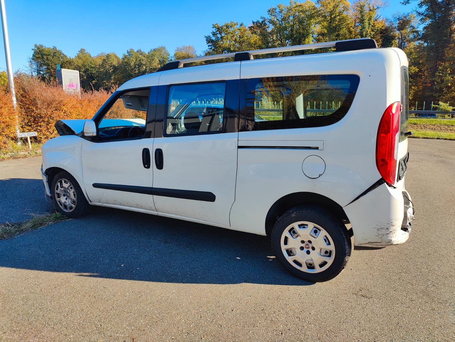 Fiat Doblo 2015 — interior
