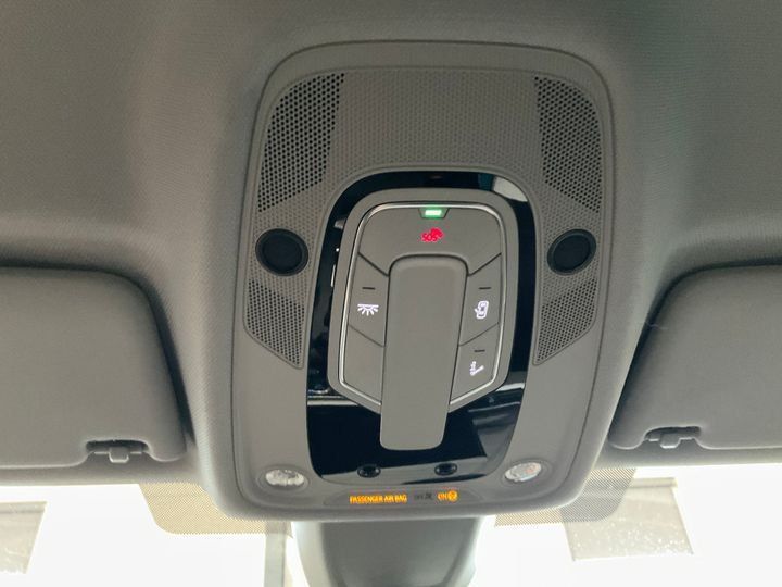 Fahrzeugabbildung Audi A4 Avant 40 TFSI S-line S-tronic *Navi*PDC*LED*