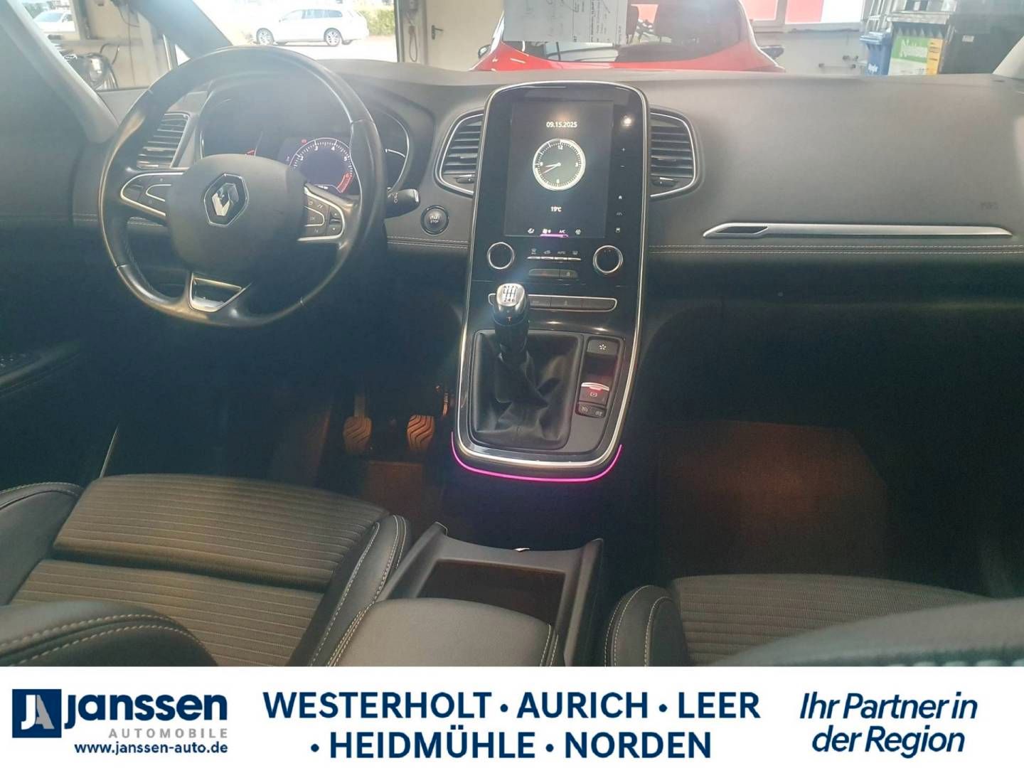 Fahrzeugabbildung Renault SCENIC BOSE Edition ENERGY TCe 140