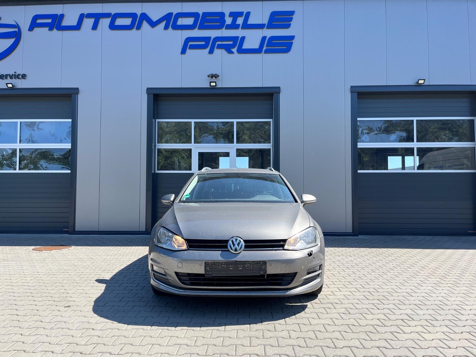 Volkswagen Golf VII Variant Lounge BMT