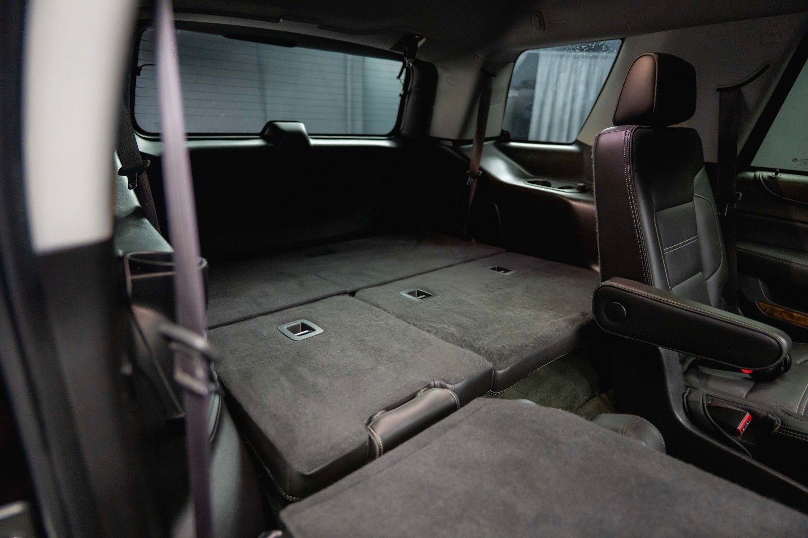 Fahrzeugabbildung GMC Yukon 6.2 V8 DENALI 4x4 LED *Unfallfrei*TV*ACC*