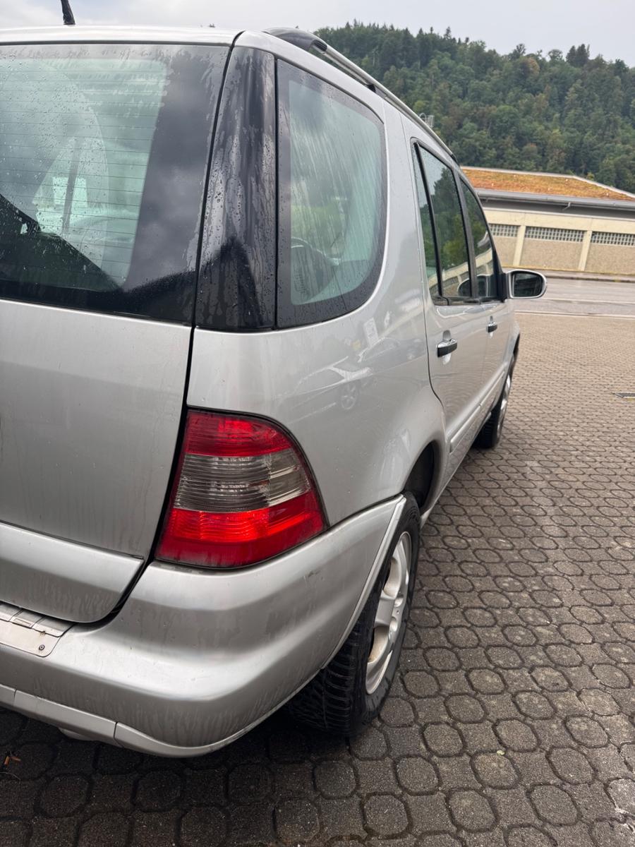 Mercedes-Benz ML 350 Final Edition