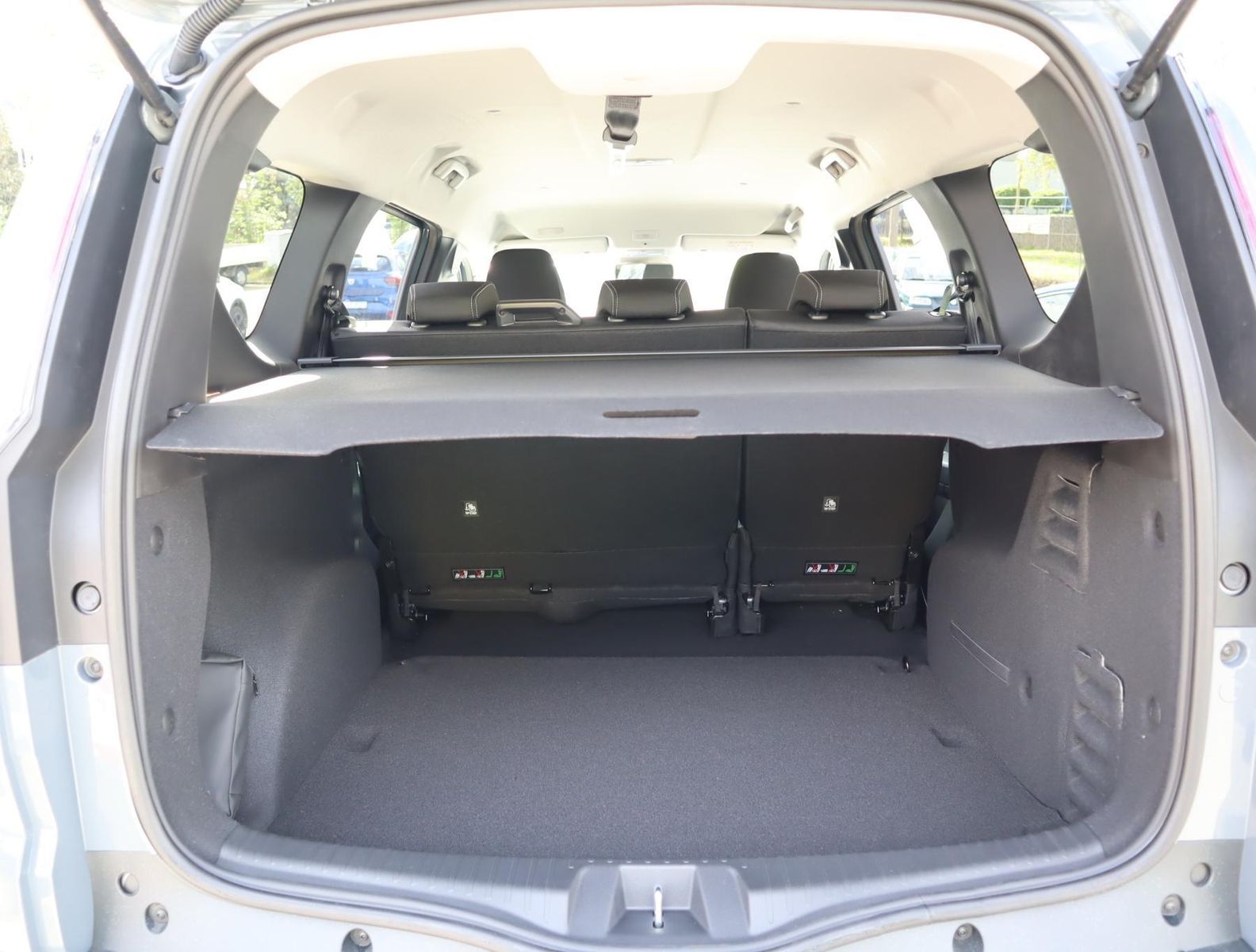 Dacia Jogger - Bild 17