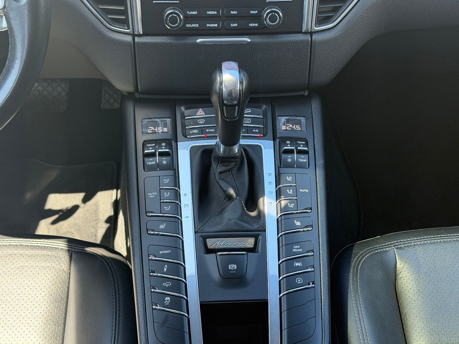 Fahrzeugabbildung Porsche Macan S Diesel/PANO/APPLE/NAVI/PDC/TEMPOMAT/SHZ