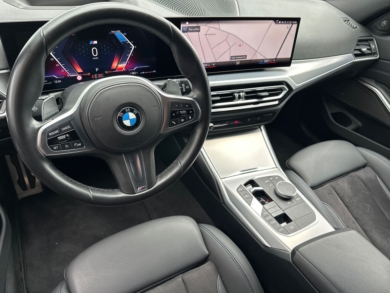 Fahrzeugabbildung BMW 320 d Touring M-Sport NAV+LED+KAMERA+H&K+18ZO+DA