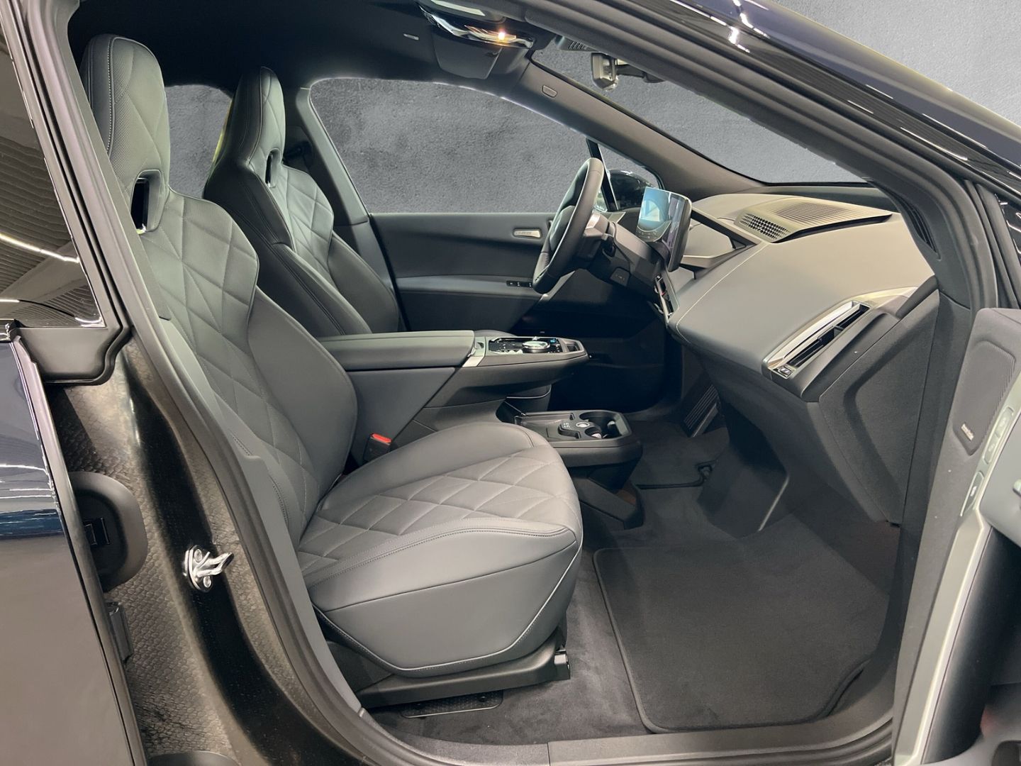 BMW iX - Bild 11