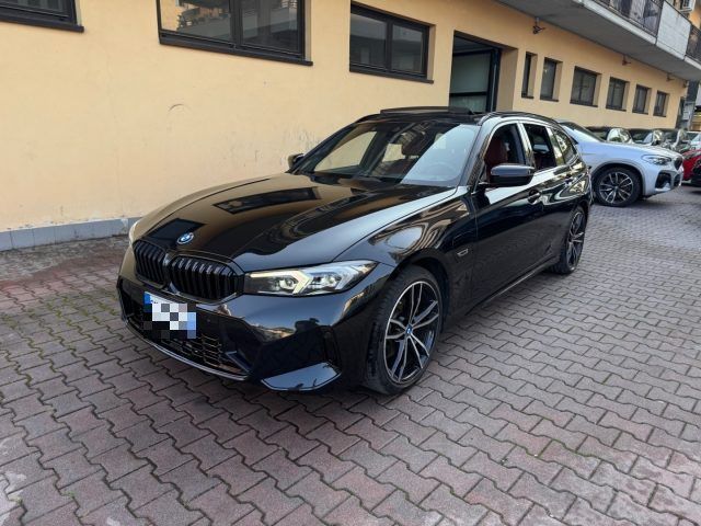 BMW 330 e xDrive Touring Msport TETTO PANORAMICO imagem 2