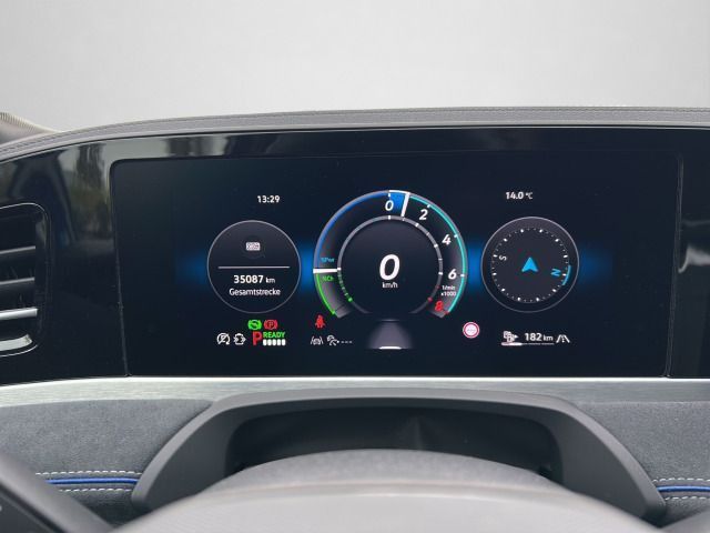 Volkswagen Passat Variant - Bild 11