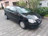 Volkswagen VW Polo 9N 1.2 60PS 2. Hand schwarz zum He... - Volkswagen Polo aus 2009: 1.6
