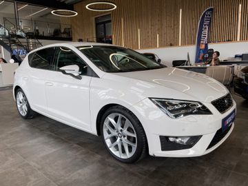 Seat Leon FR *LED*NAVI*SZHZ*TEMPOMAT*SPORTSITZE*TOUCH