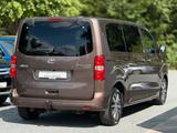 Toyota Proace Verso L1 Team Deutschland NAVI*HUD*AHK - Toyota Proace (Verso) mit Diesel-Antrieb: Automatik