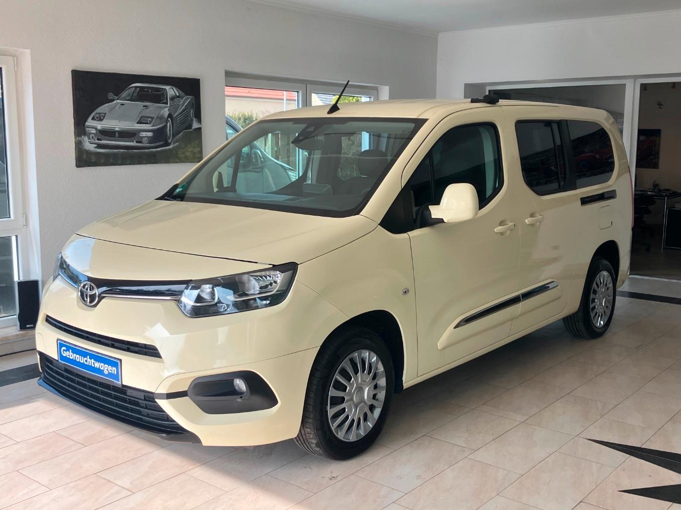 Toyota Proace City Verso L2 1.5 D-4D 7Si. Taxi Rollstuh