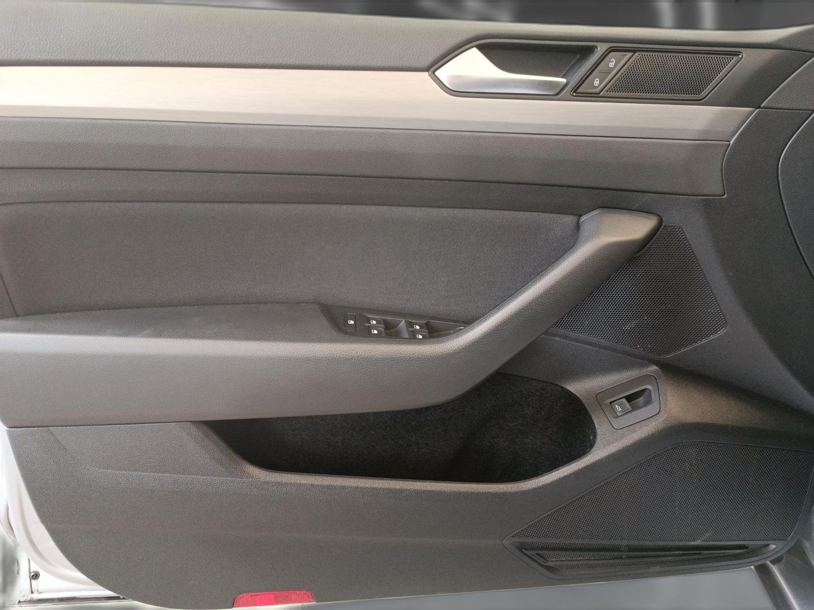 Volkswagen Passat Variant - Bild 17